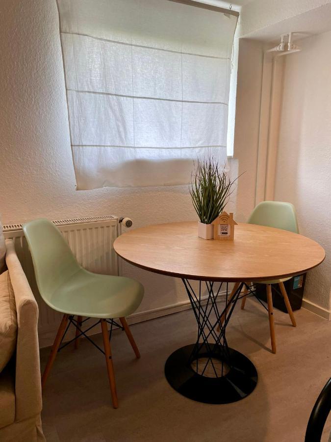Ruhiges Retreat Souterrain-Apartment Werbach Nahe Pferdemarkt W31 Oldenburg Buitenkant foto