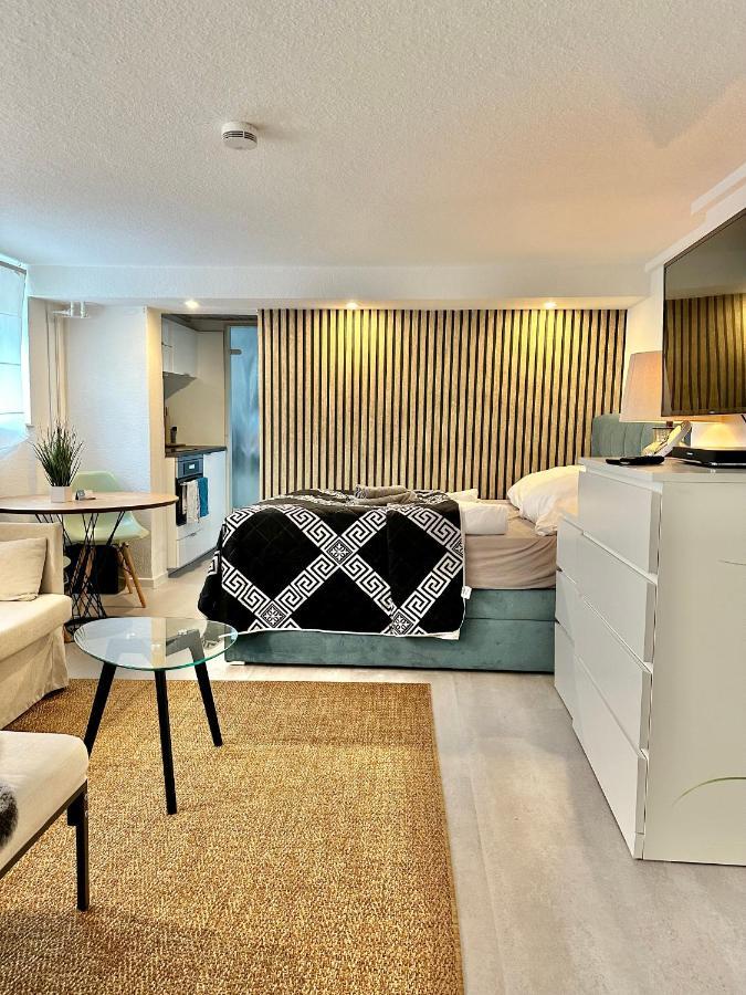 Ruhiges Retreat Souterrain-Apartment Werbach Nahe Pferdemarkt W31 Oldenburg Buitenkant foto