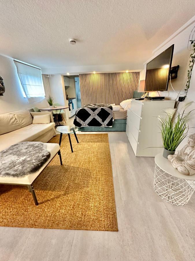 Ruhiges Retreat Souterrain-Apartment Werbach Nahe Pferdemarkt W31 Oldenburg Buitenkant foto